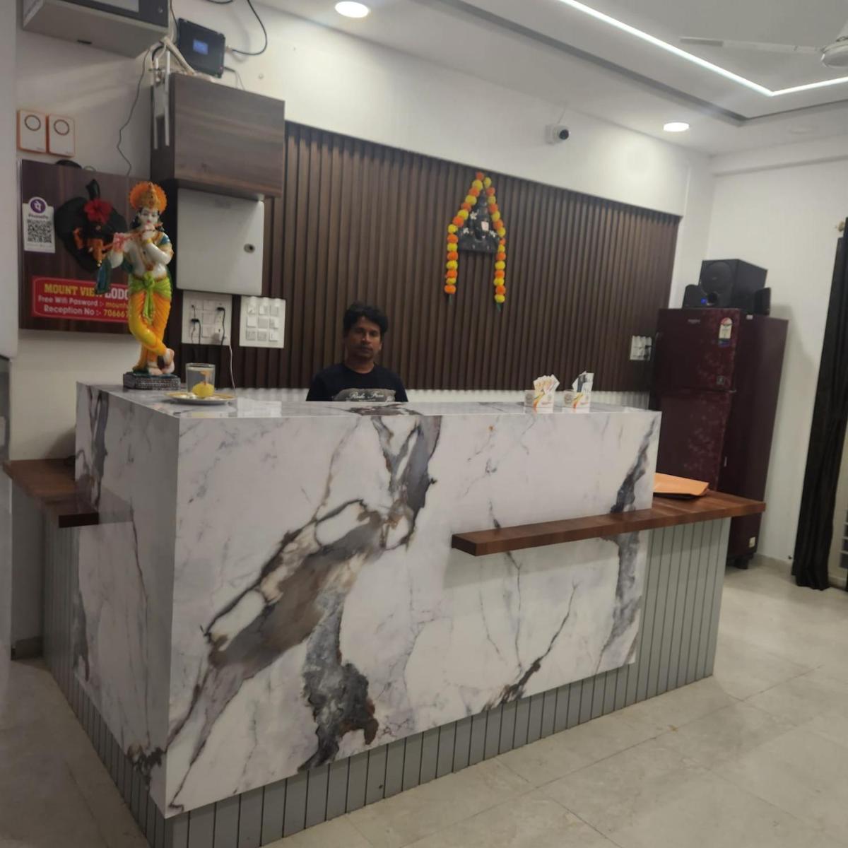 Mount View lodging & Resto - Housity