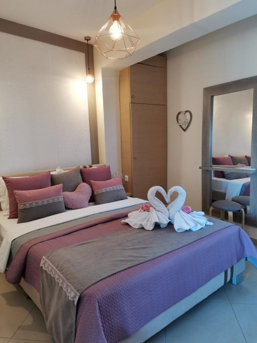 Evris House color suite - Housity