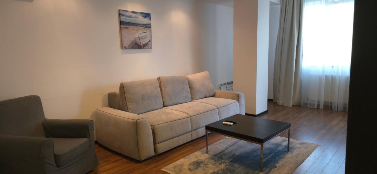 Apartment Summerland Mamaia - Housity
