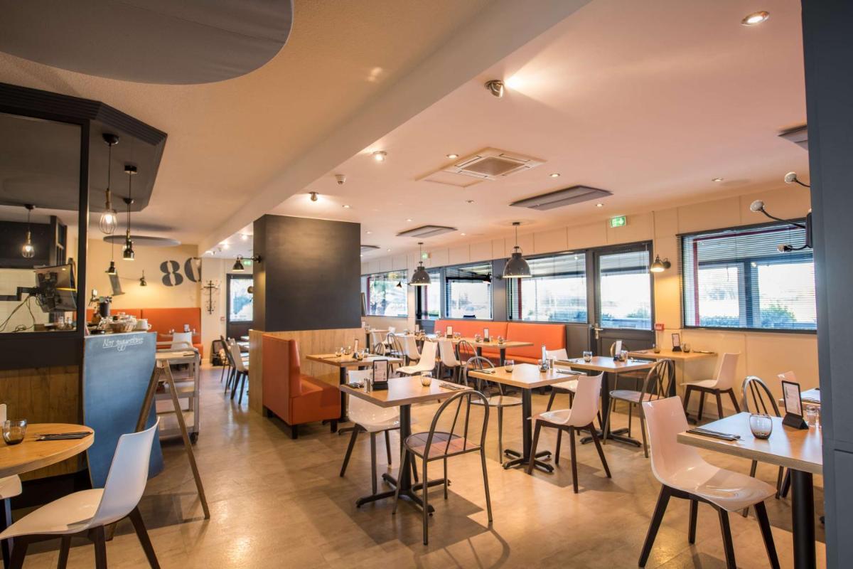 Brit Hotel La Rochelle Périgny - Housity