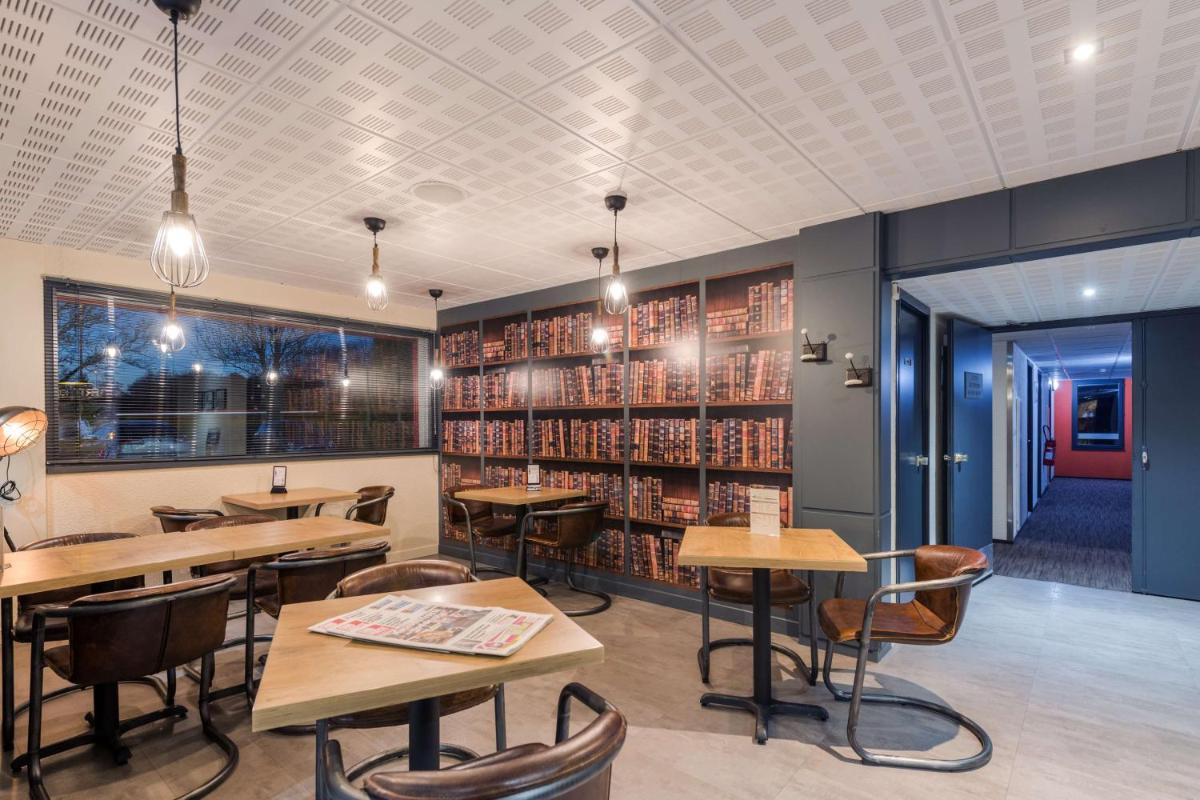 Brit Hotel La Rochelle Périgny - Housity