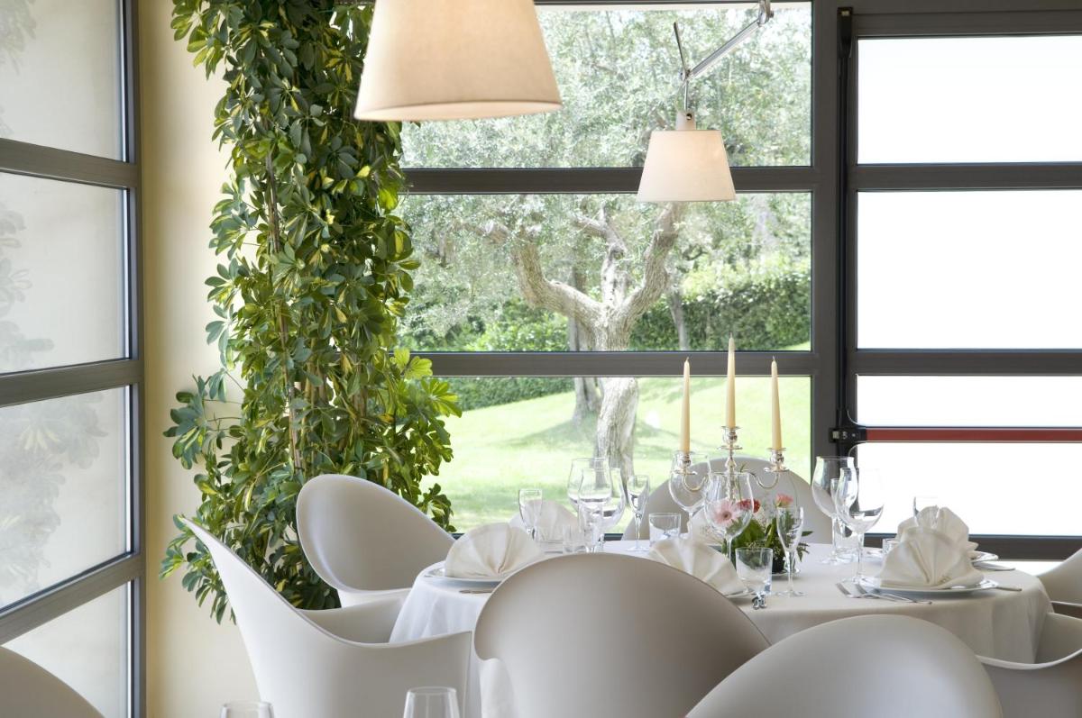 Grand Hotel Garden - Housity