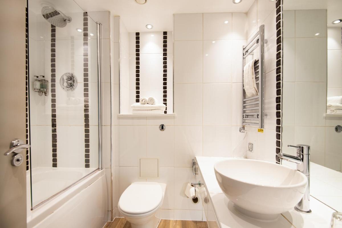 The Waterhead Inn- The Inn Collection Group - Housity