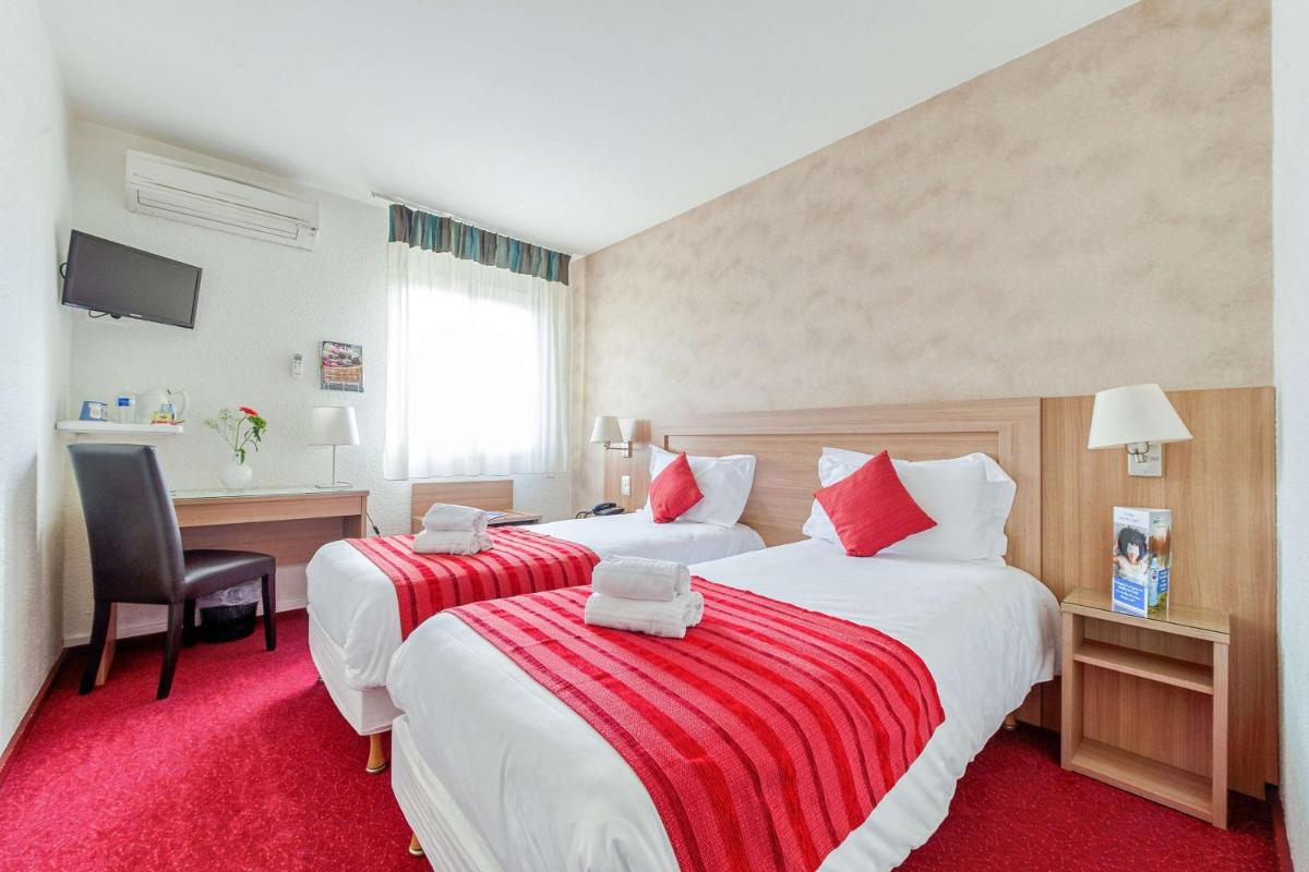 Brit Hotel Confort Castres - Housity