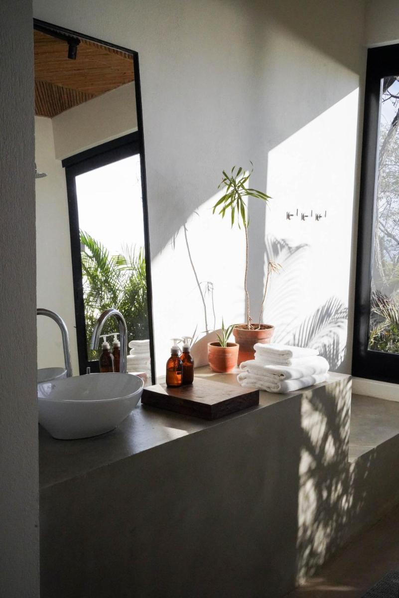 Mint Santa Teresa - Adults only - Housity