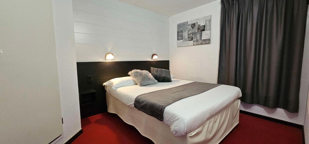 Brit Hotel Essentiel Albi Parc des Expos - Housity