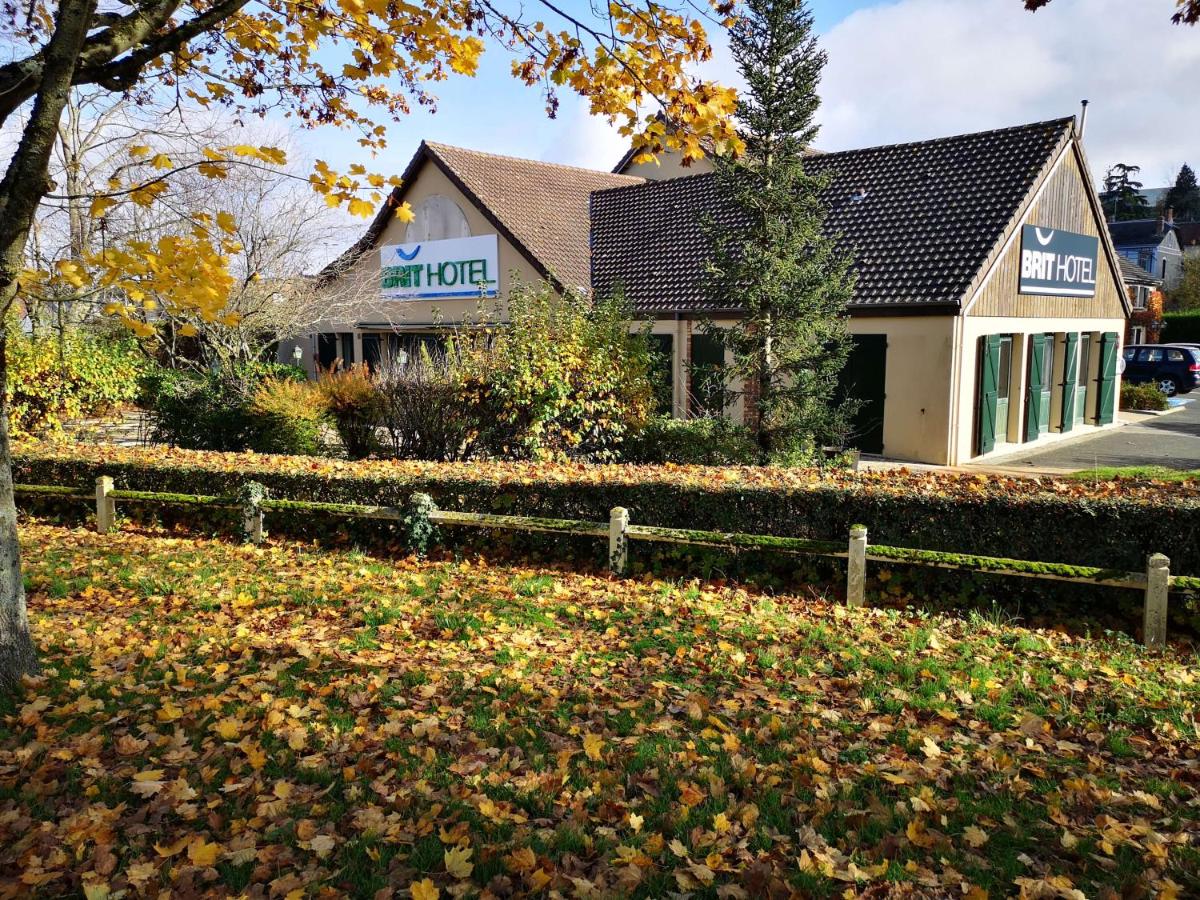 Brit Hotel La Ferte Bernard - Housity