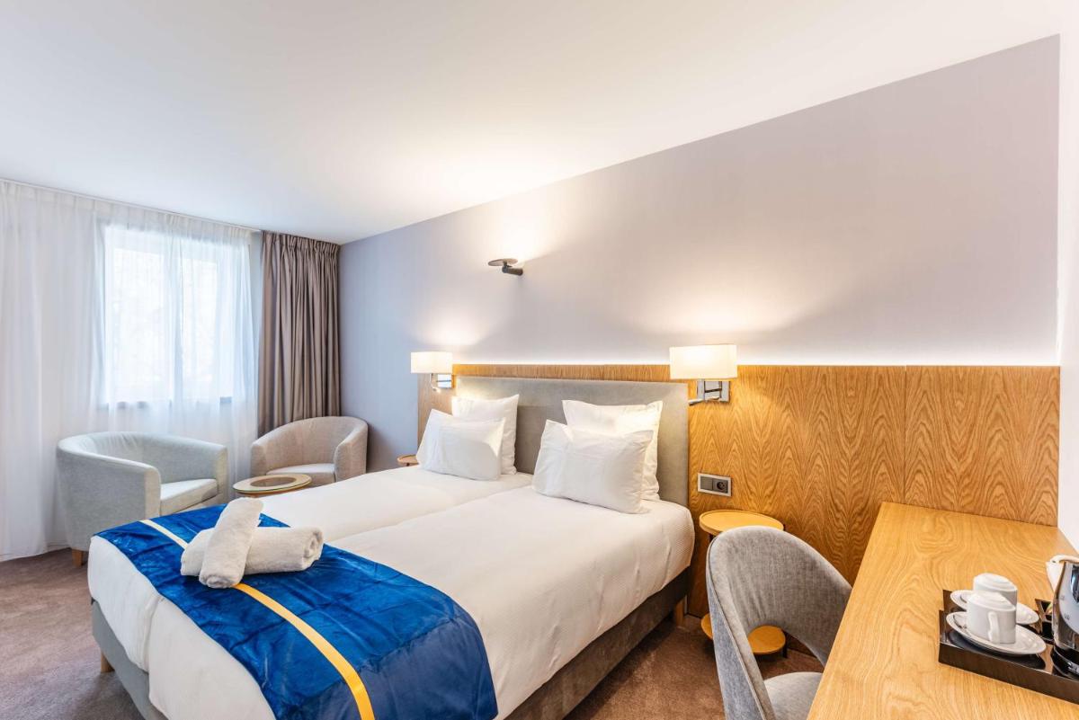 Brit Hotel Privilège Paris Rosny-sous-Bois - Housity