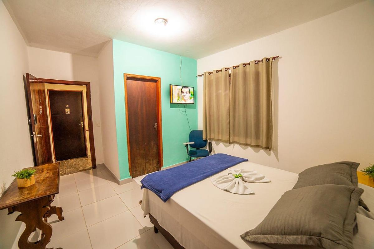 Pousada Sta Helena - Housity