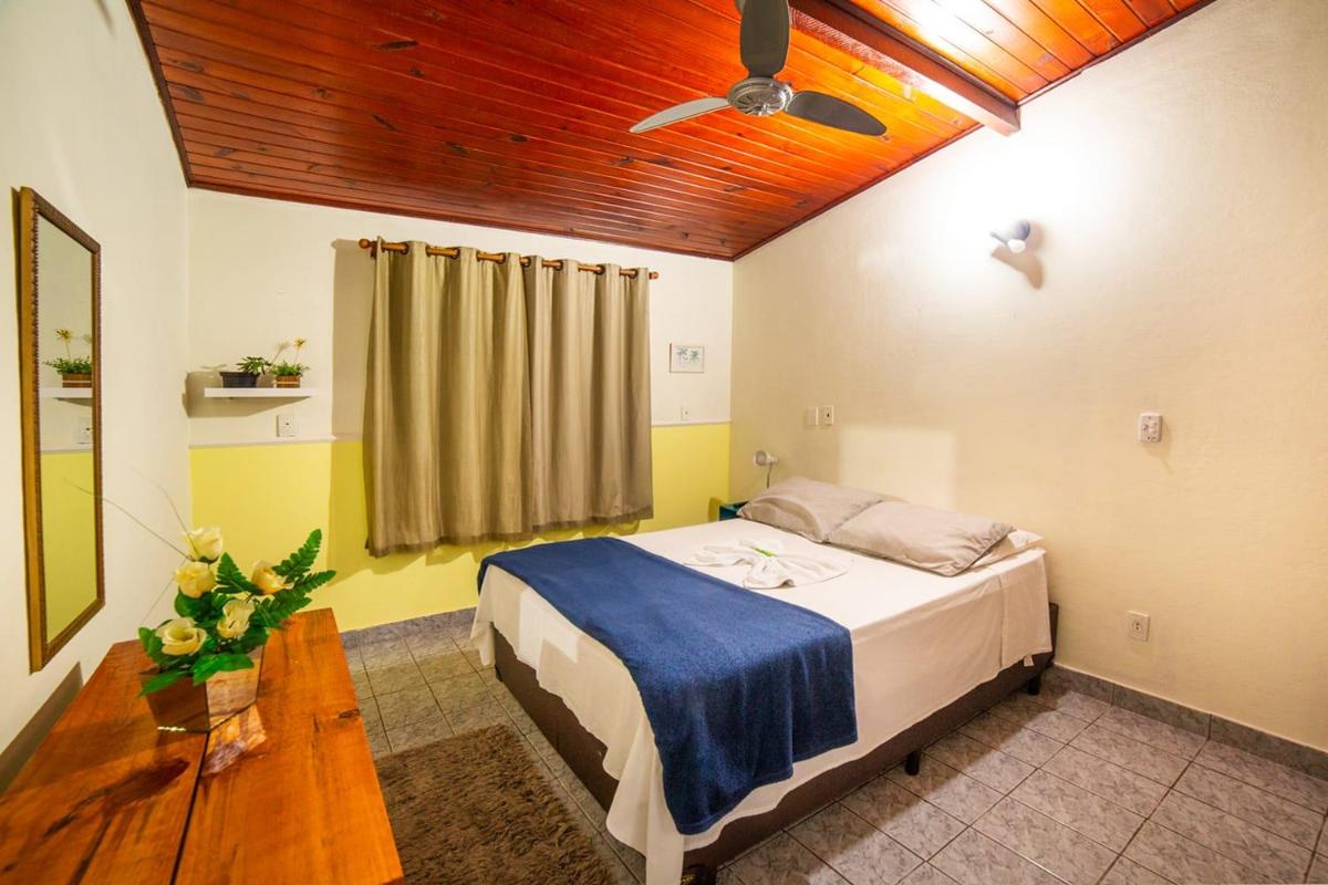 Pousada Sta Helena - Housity