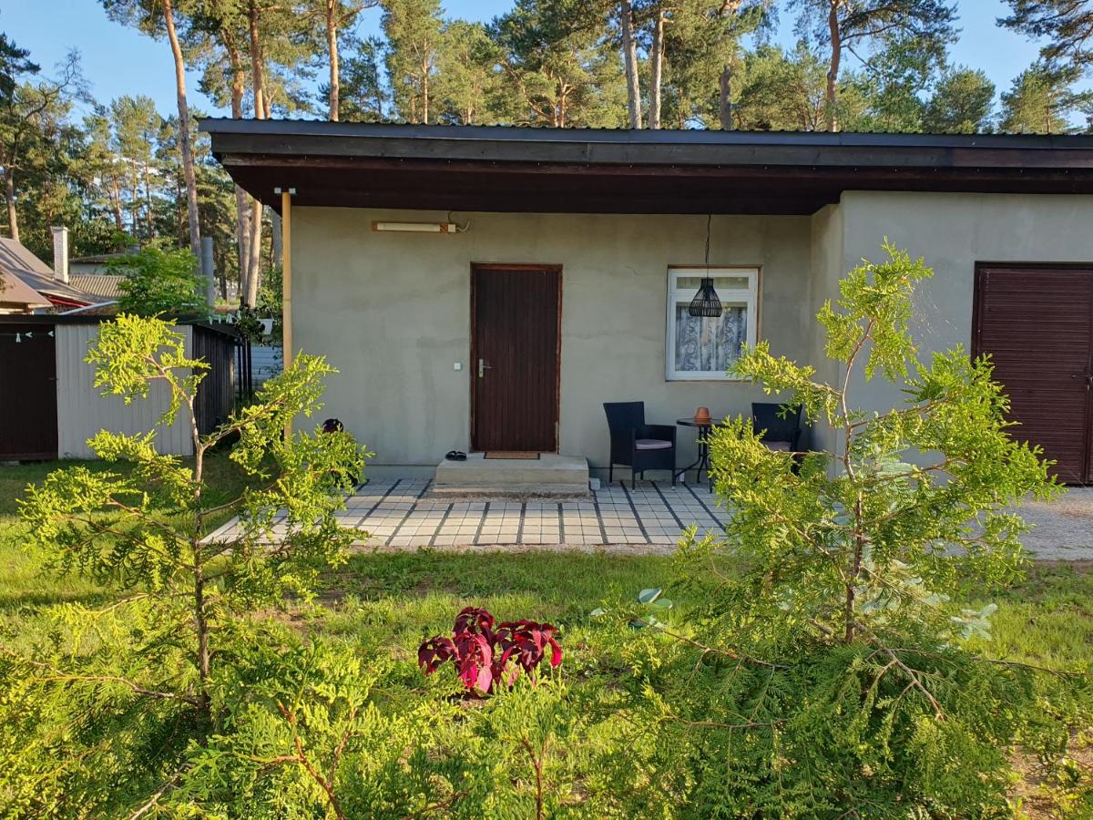 Suvemaja - Housity