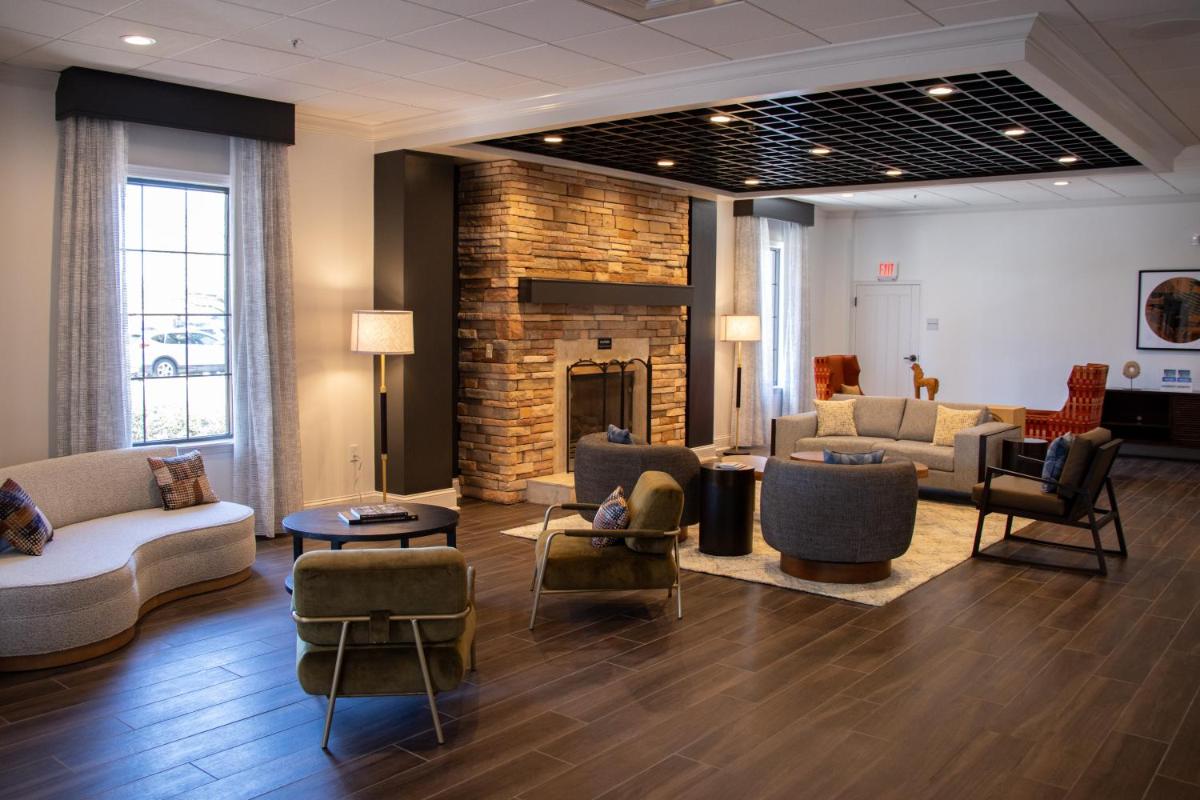 The Inn at Opryland, A Gaylord Hotel - Housity
