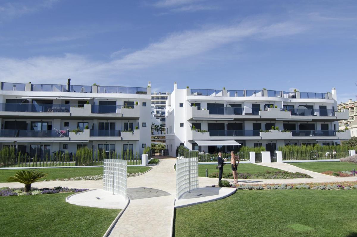 Ocean View by Mar Holidays - Housity