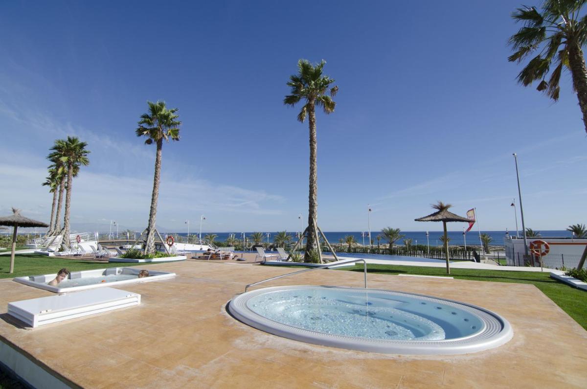 Ocean View by Mar Holidays - Housity