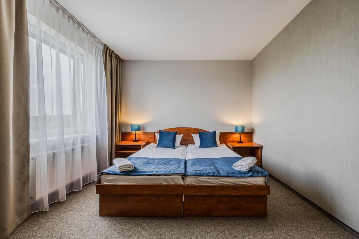 Hotel CARO - Housity