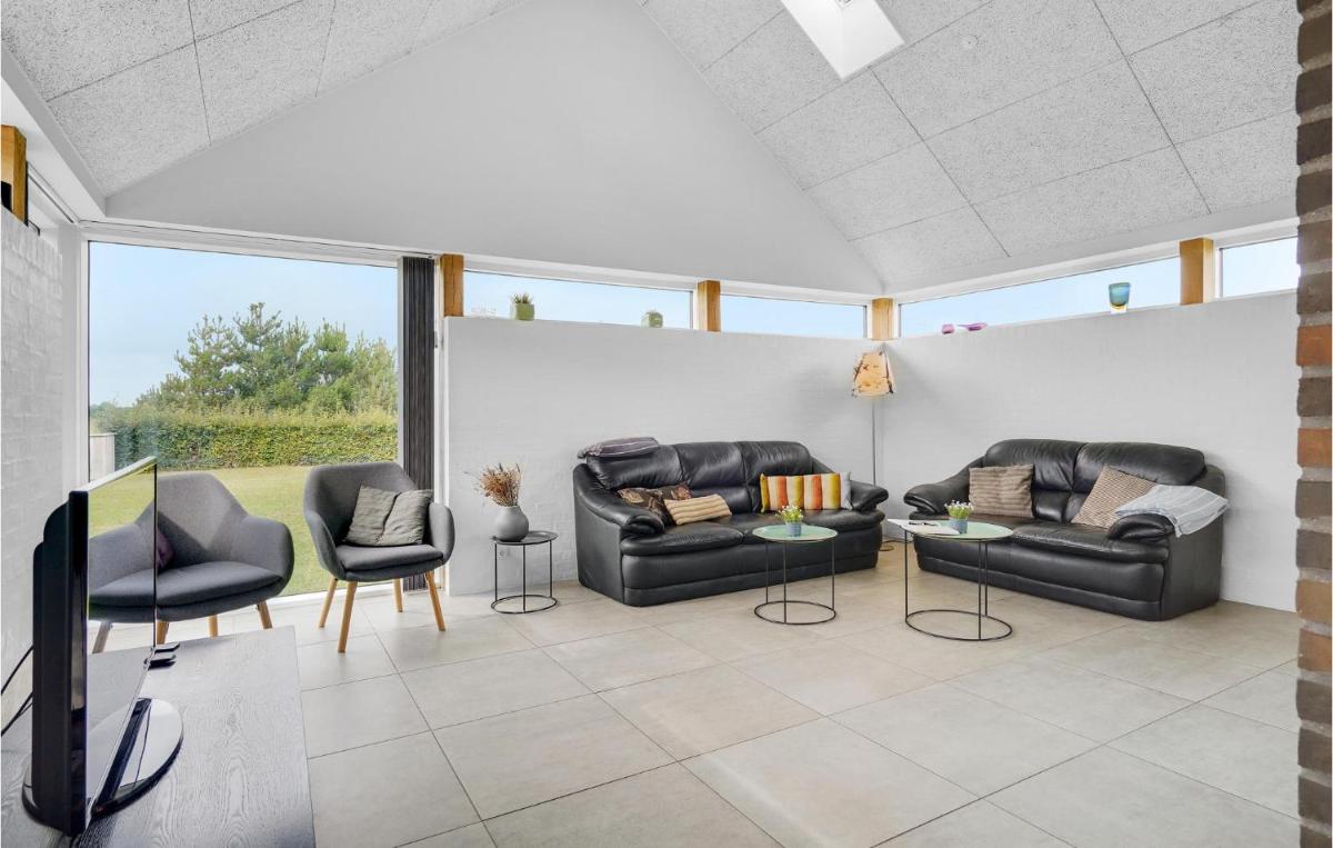 Cozy Home In Haderslev With Sauna - Housity
