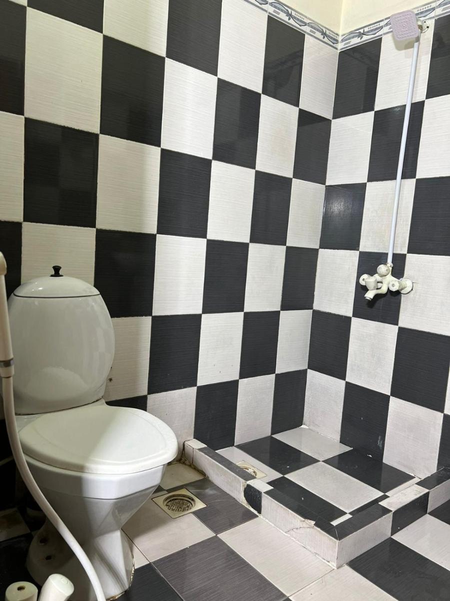 HOTEL TOURIST INN - Housity