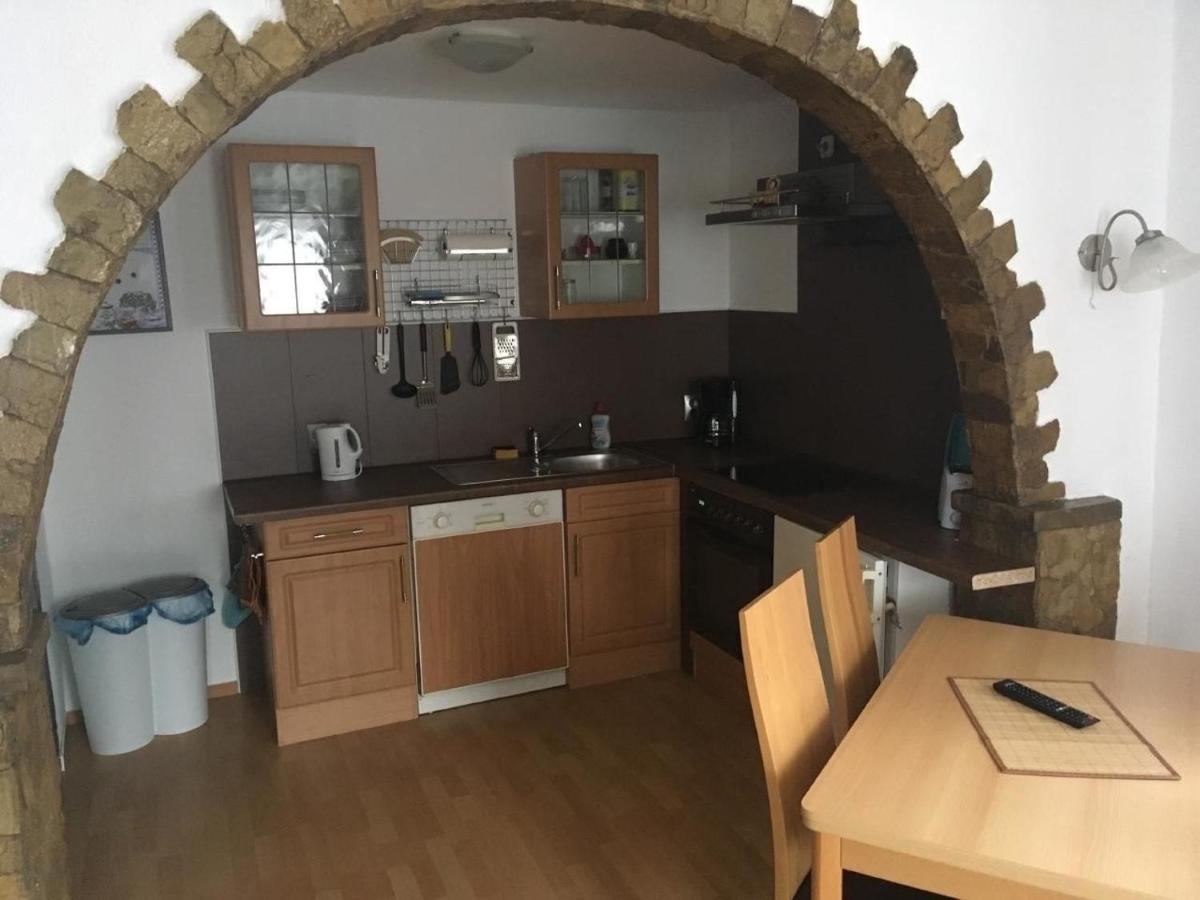 Charmantes Appartement in Frankenroda mit Grill, Garten und Terrasse - Housity