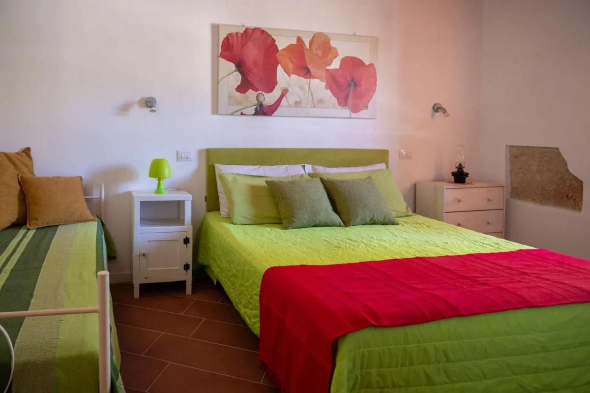 House with pool and jacuzzi in Avola - Housity