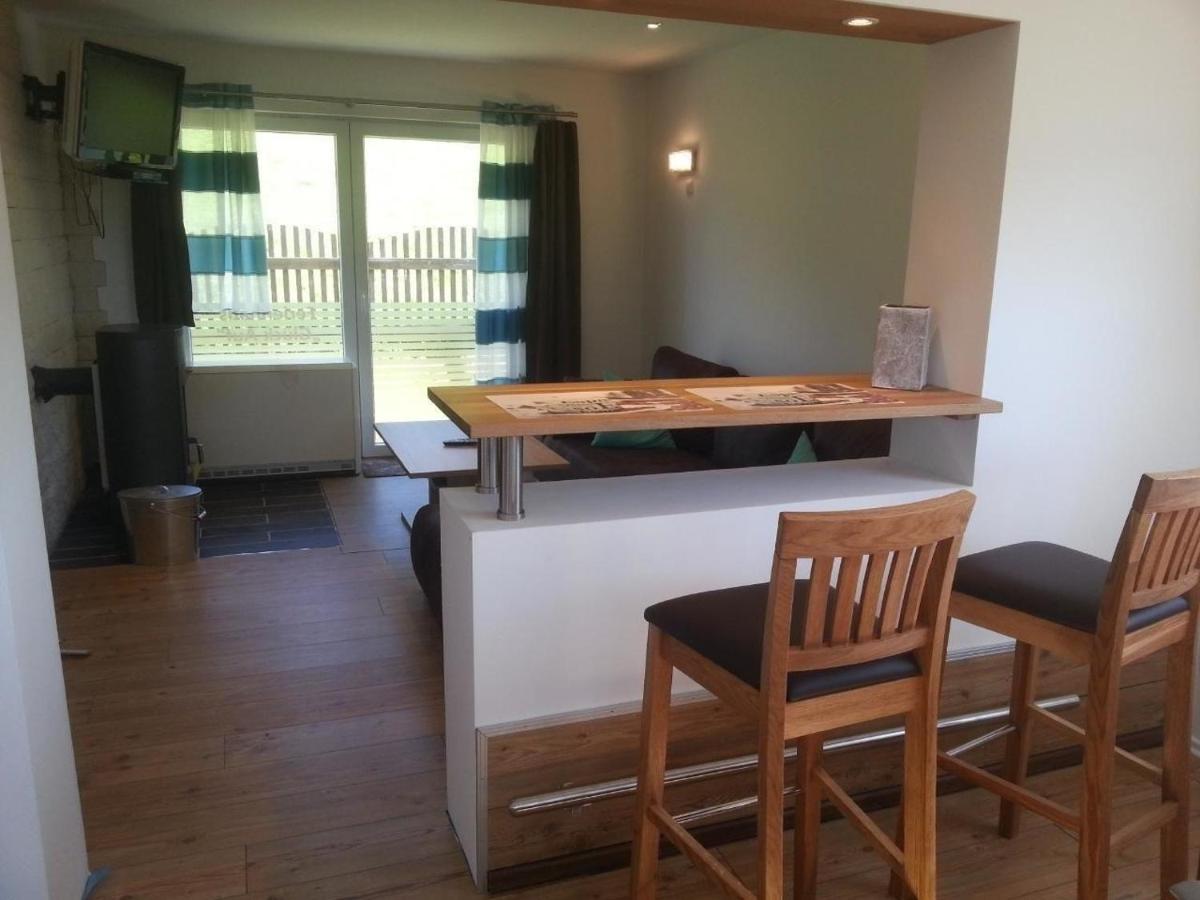 Modernes Ferienhaus in Carlsfeld mit Grill und Garten - Housity