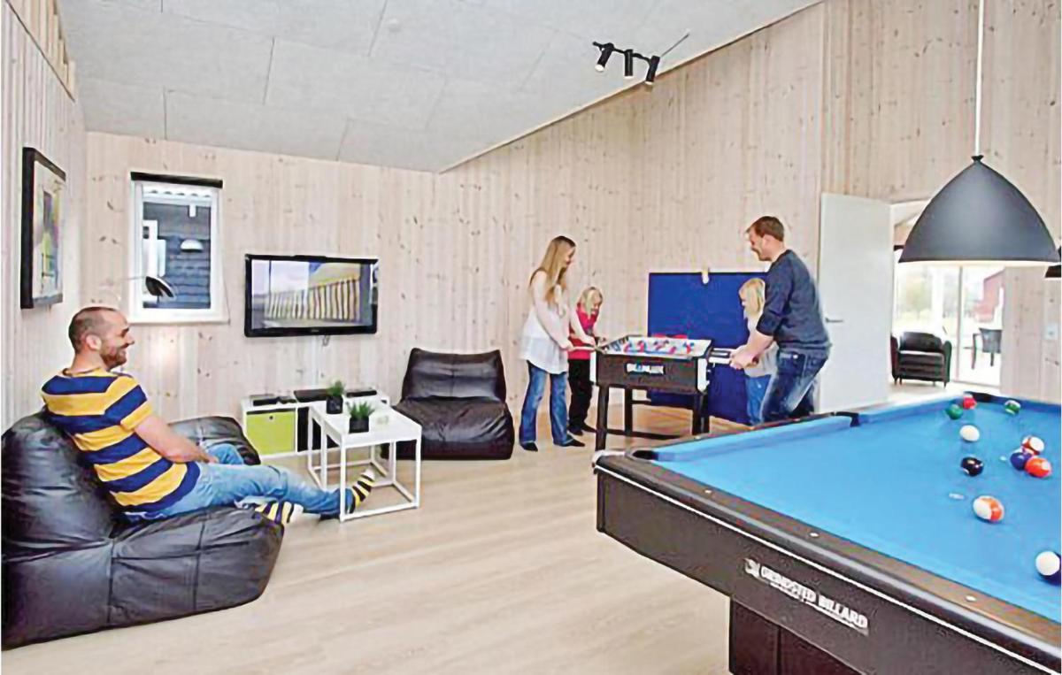 7 Bedroom Lovely Home In Nordborg - Housity