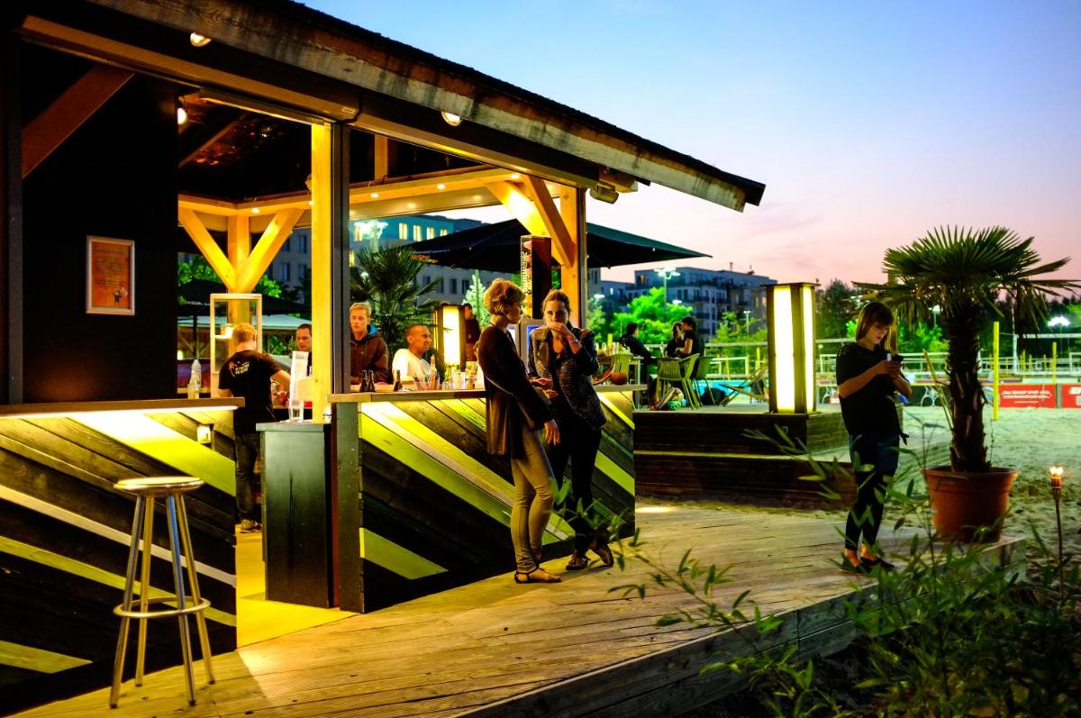 CLUB Lodges Berlin Mitte - Housity