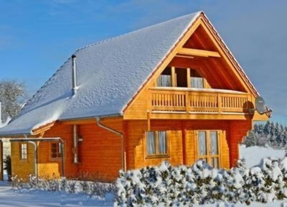 Ferienhaus Jagdhaus mit Kleiner Terrasse - Housity