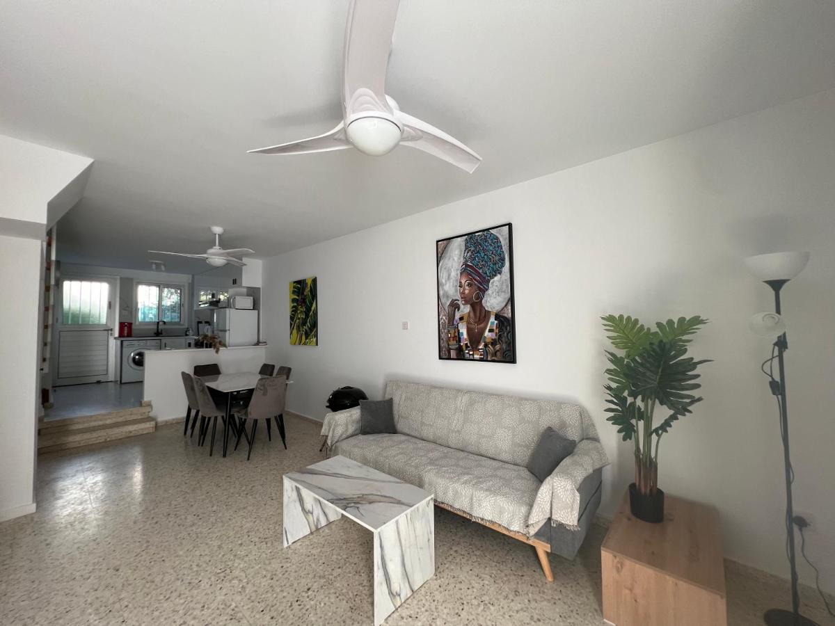 Suitetrails - Natalia's Townhouse, Margarita Gardens 003