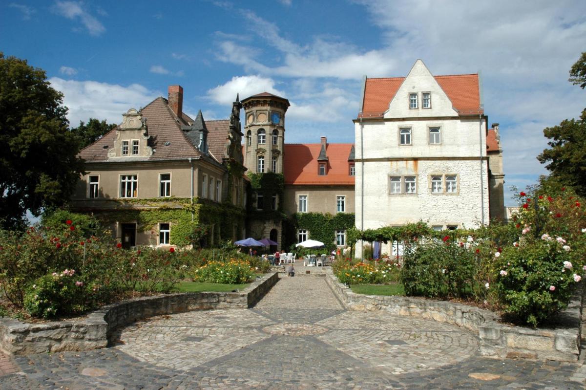 Schloss Herberge Hohenerxleben - Housity