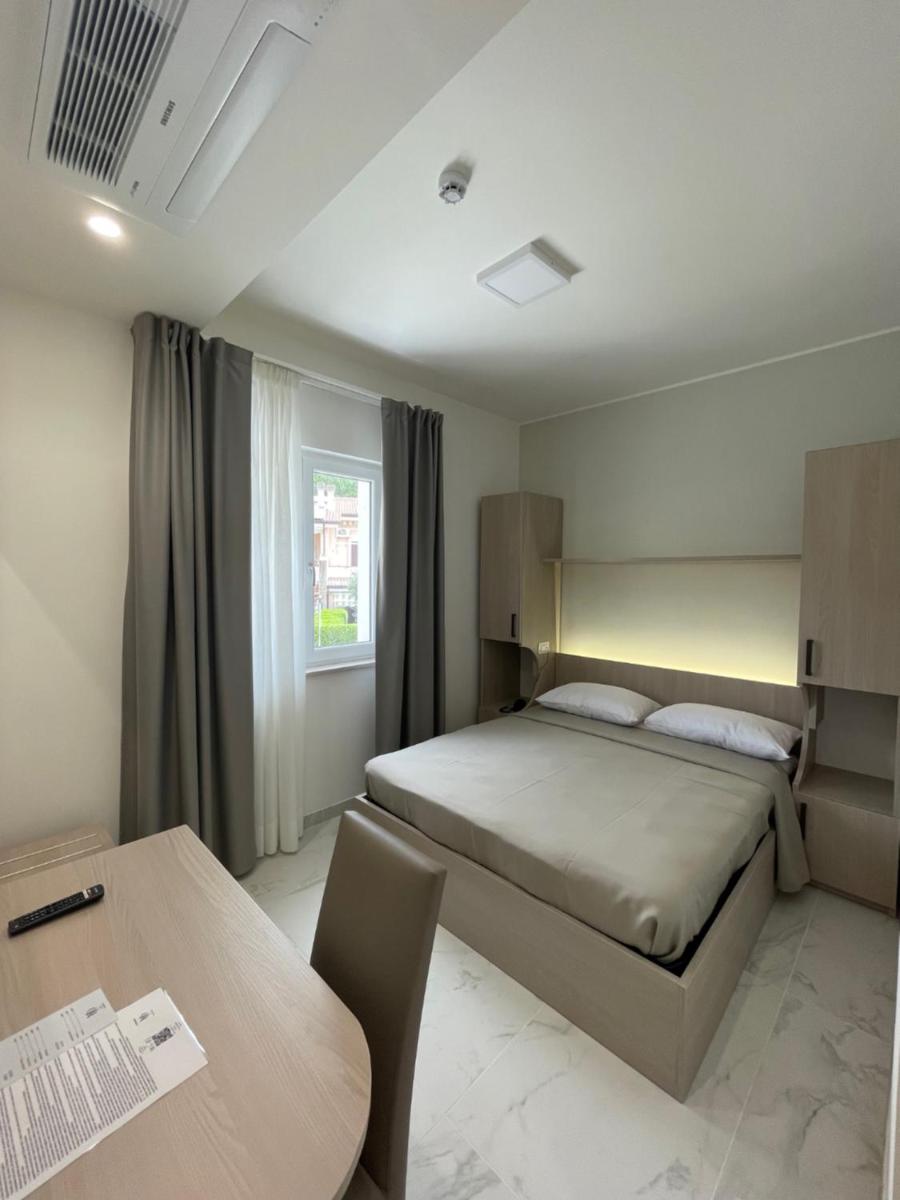 Hotel Diadema - Housity