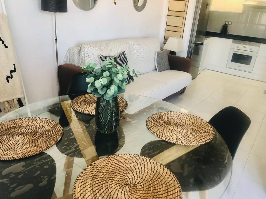 Apartamento con WIFI y piscina cerca del mar - Housity