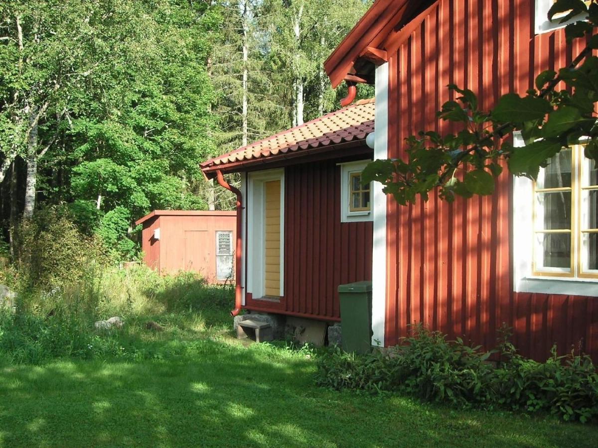 Verträumtes Ferienhaus im Grünen - Housity