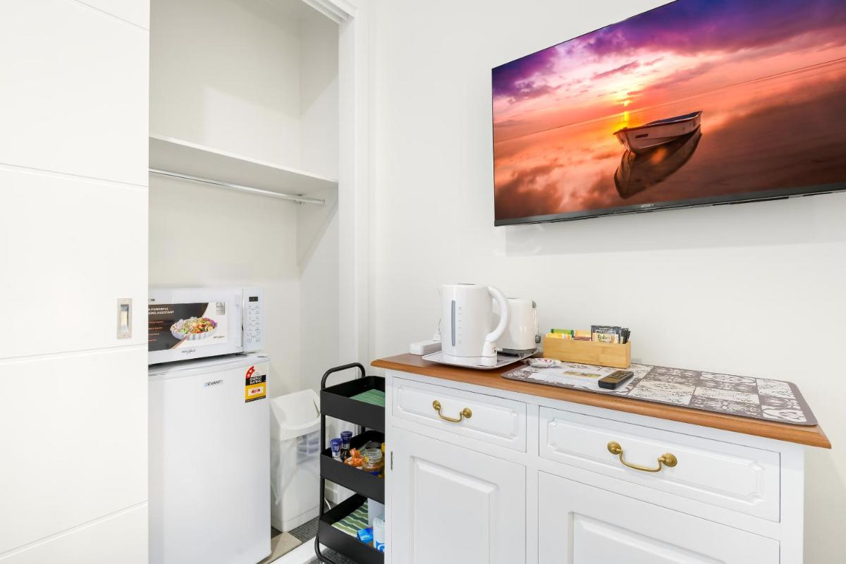 Room 4 Two - Housity