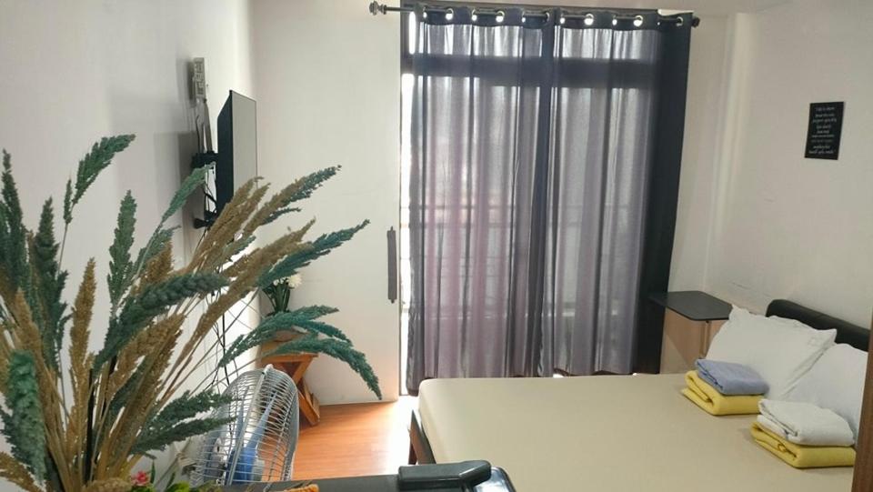Mega Tower Transient Home - Housity