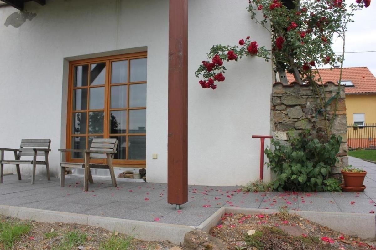 Ferienhaus Hütte Helga in Waldalgesheim - Housity