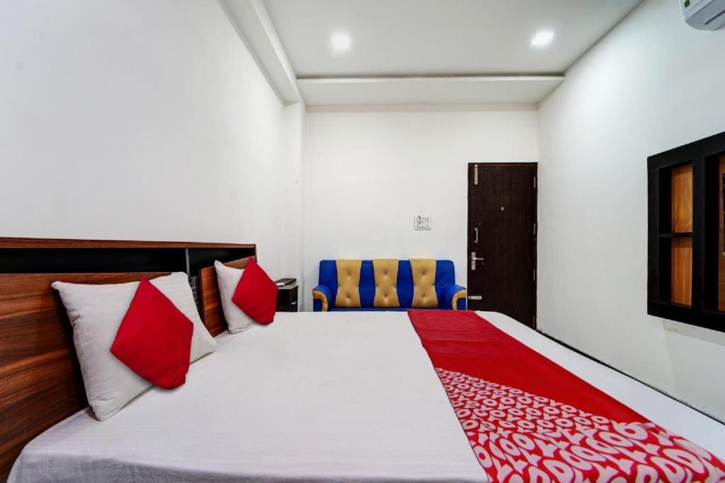 Aditya Inn - Housity