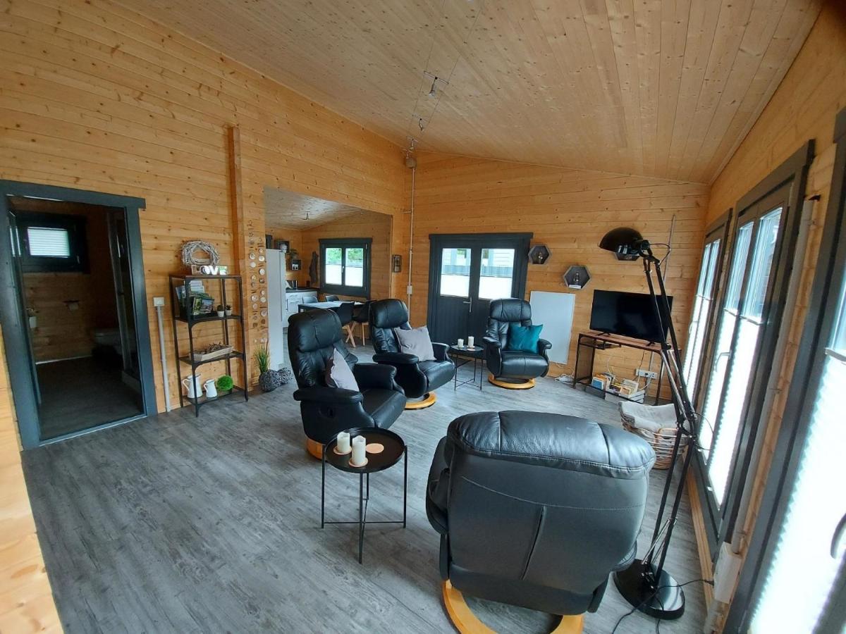 Ferienhaus Holzhaus Blockbohlenhaus BARBARA zur Alleinnutzung für bis zu 4 Personen - Housity
