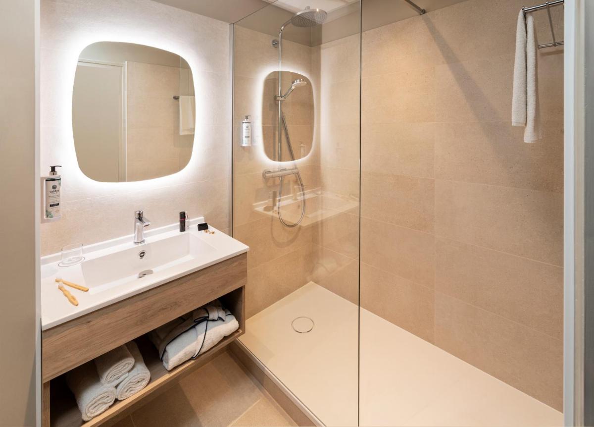 Hôtel L'Escale Marine Valdys Resort & SPA - Housity