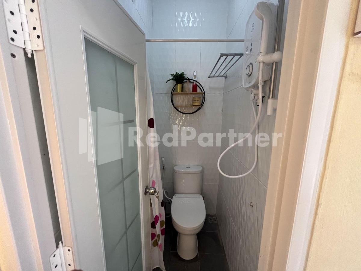 Villa Layar Selorejo Mitra RedDoorz - Housity