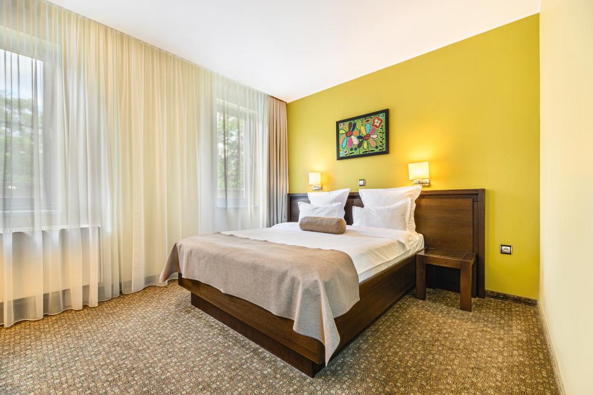 Vega Hotel - Housity