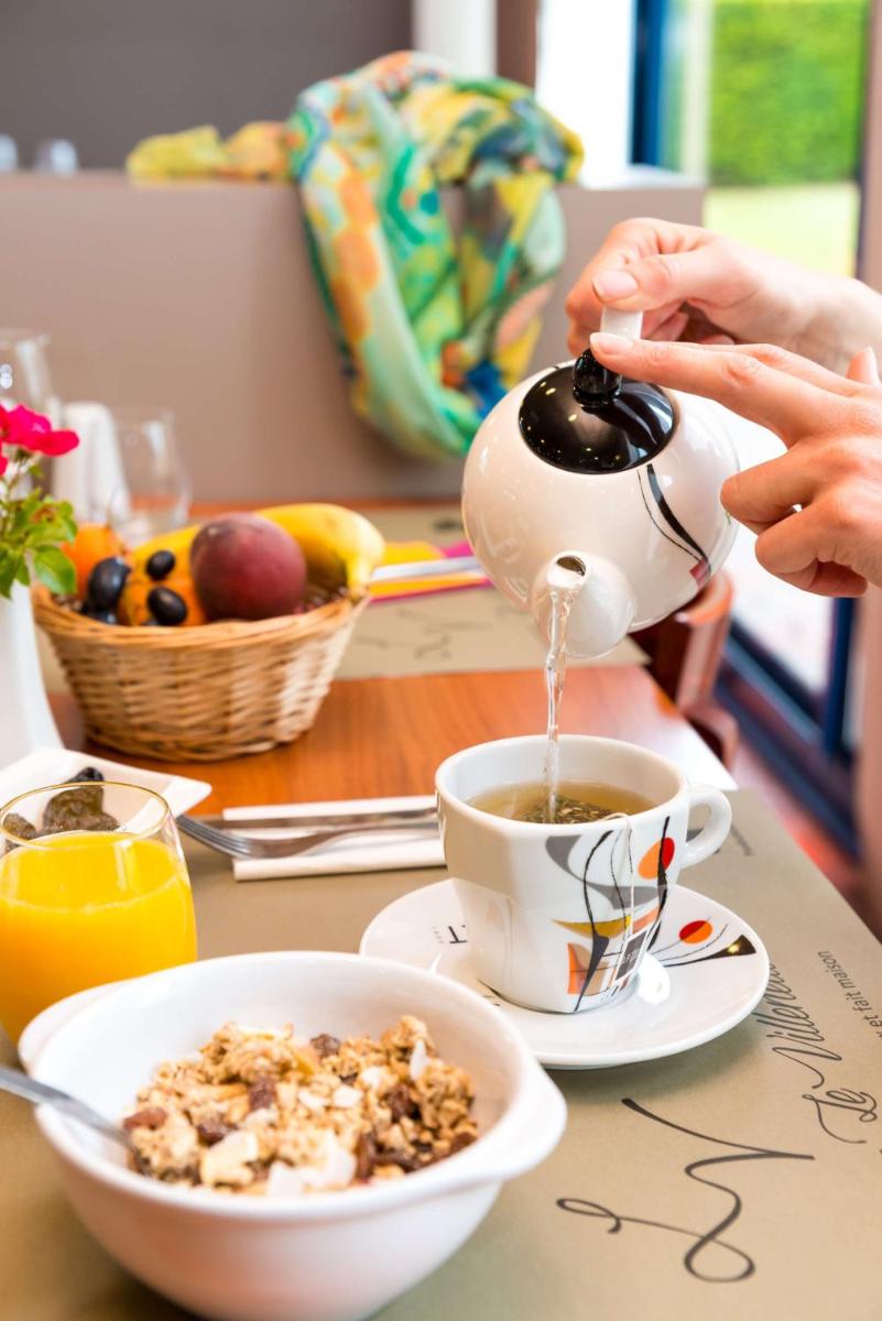 Brit Hotel Rennes St Grégoire – Le Villeneuve - Housity