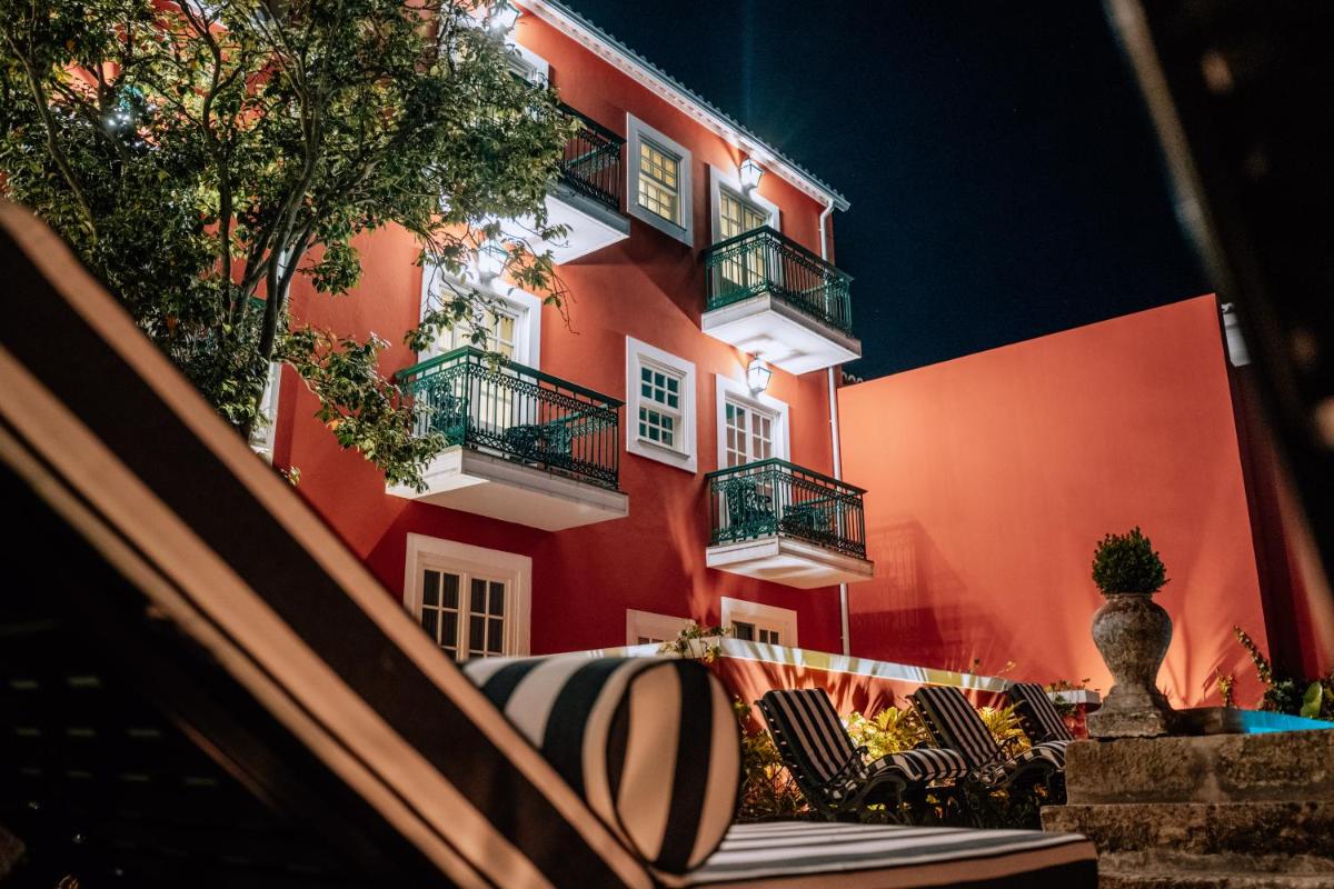 O edifício onde o hotel está situado