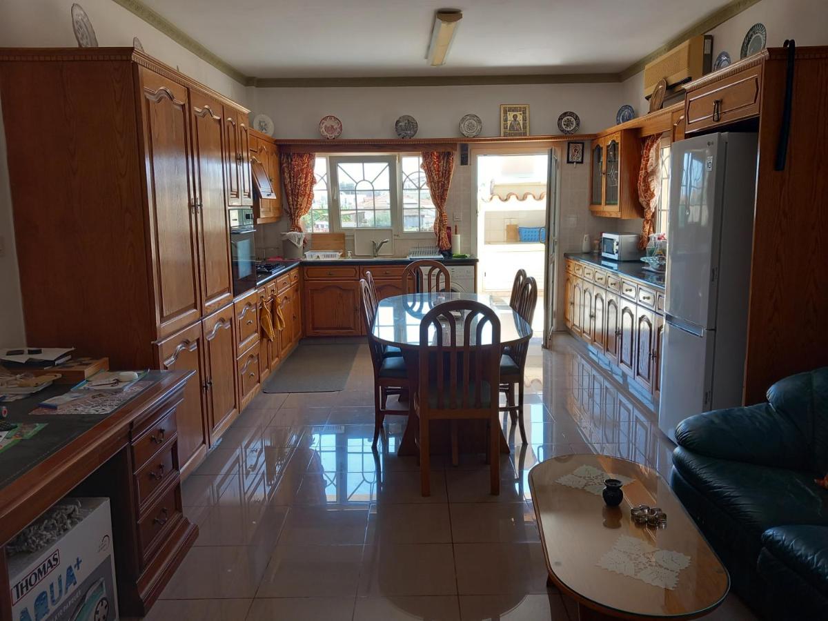 Vasilis house - Housity