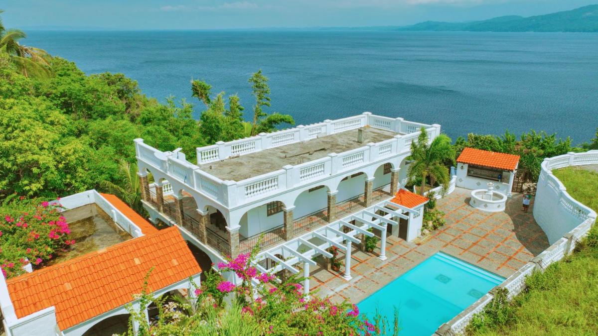 Casa Del Faro - Housity