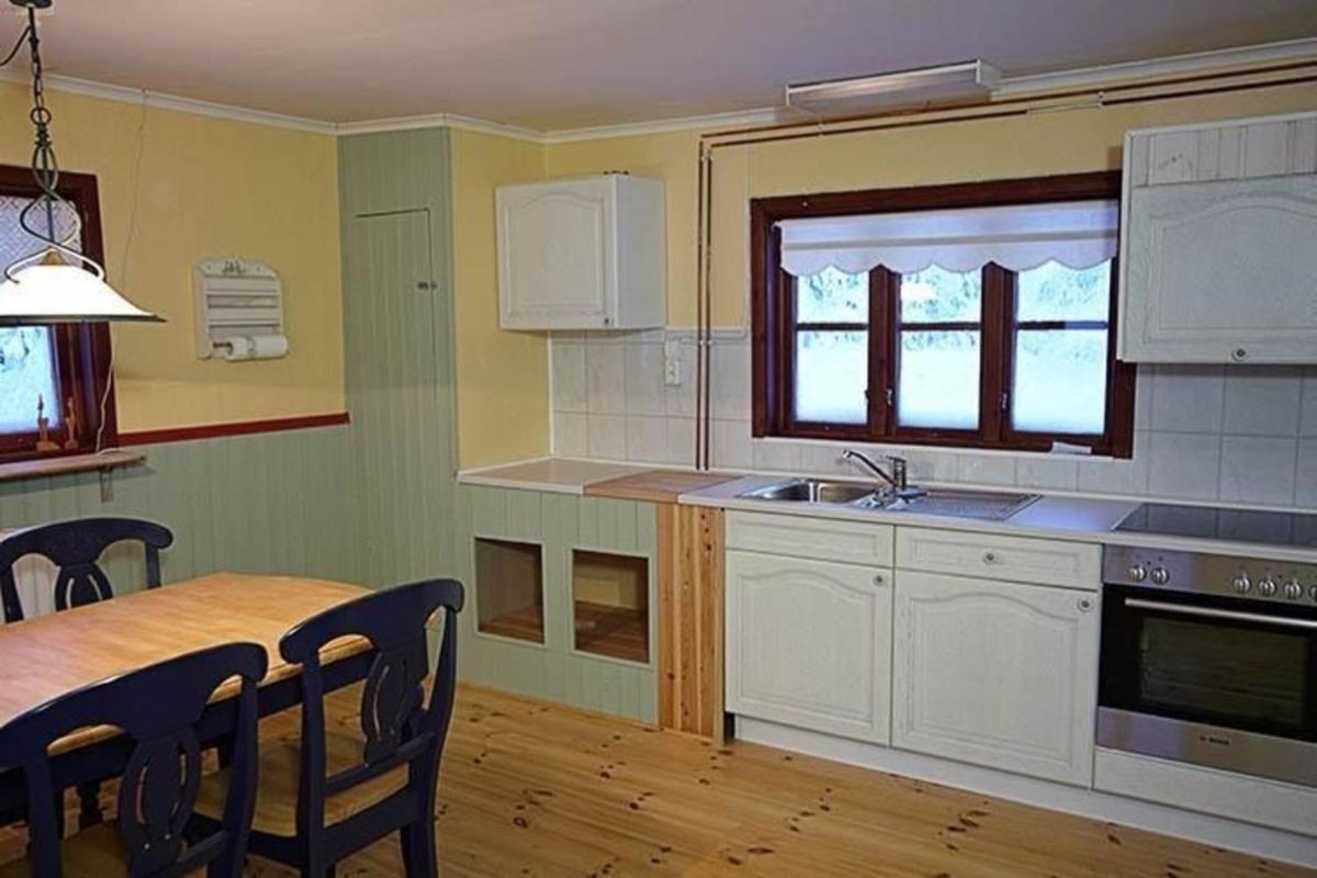 Ferienhaus am Wald mit Kaminofen und Veranda - Housity