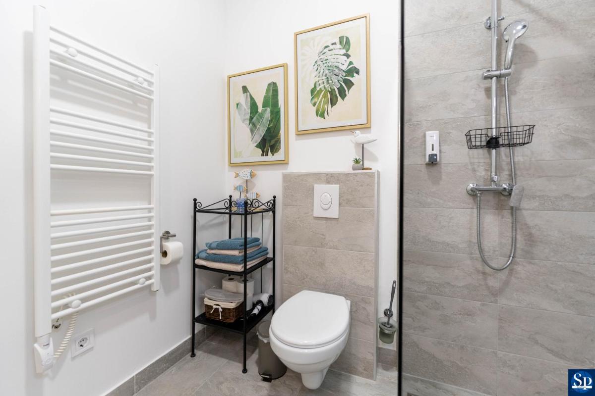 Colosseum Garden studio apartments - Housity