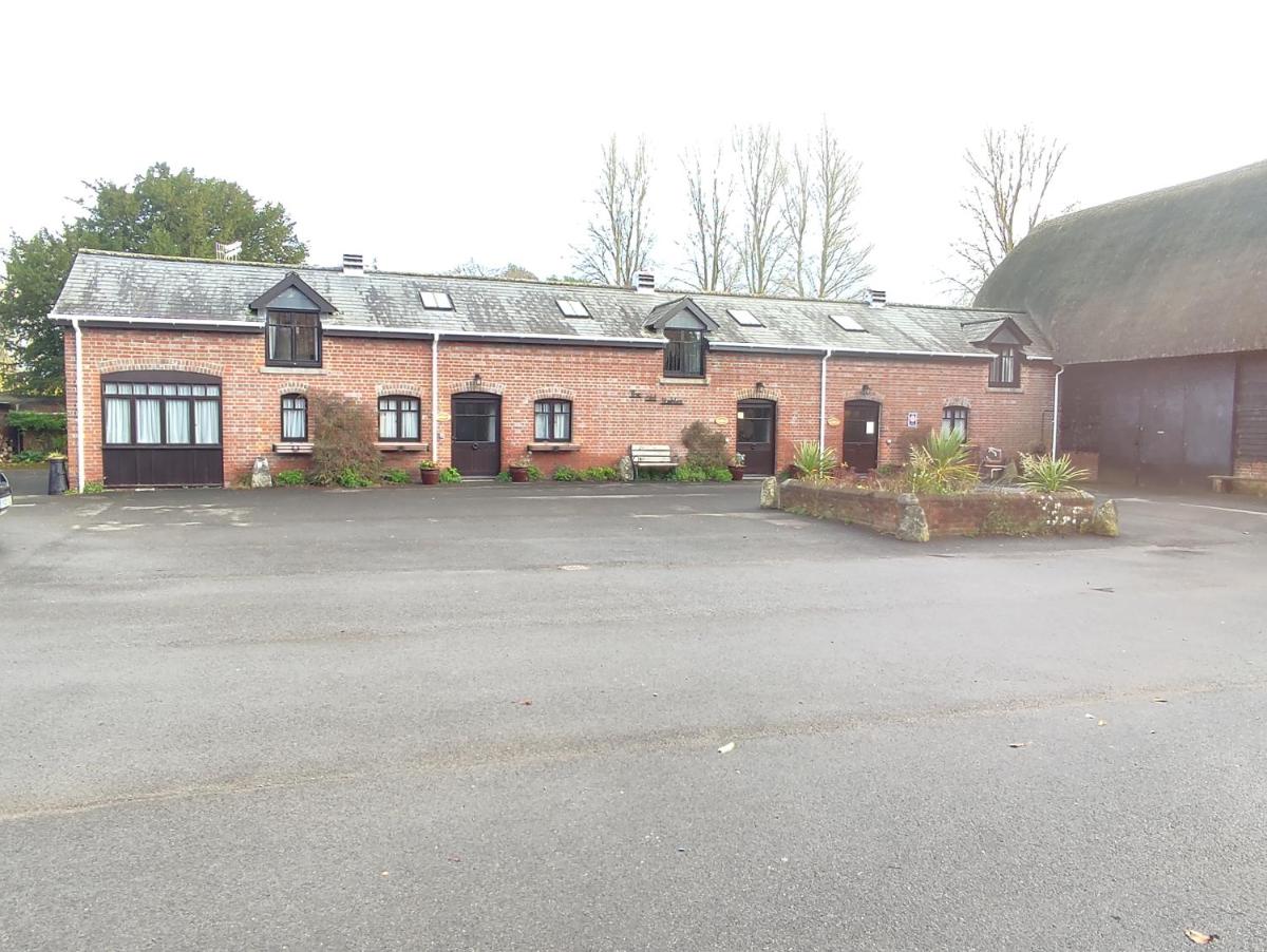 The Old Stables self catering - Housity