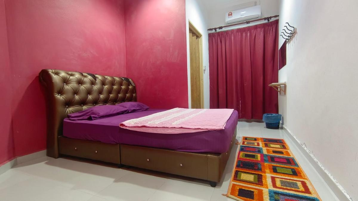 Bunga Homestay Kelantan - Housity