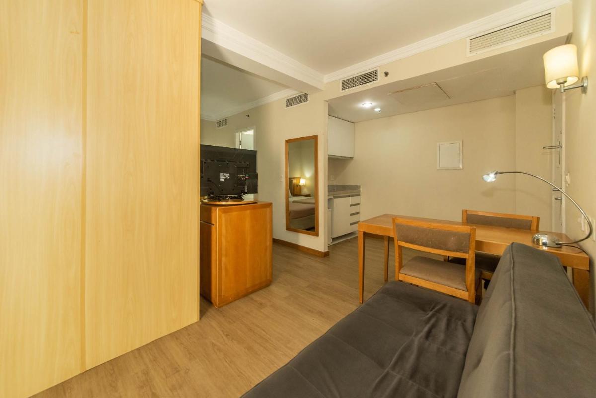 CHARMOSO FLAT NA OSCAR FREIRE - Housity