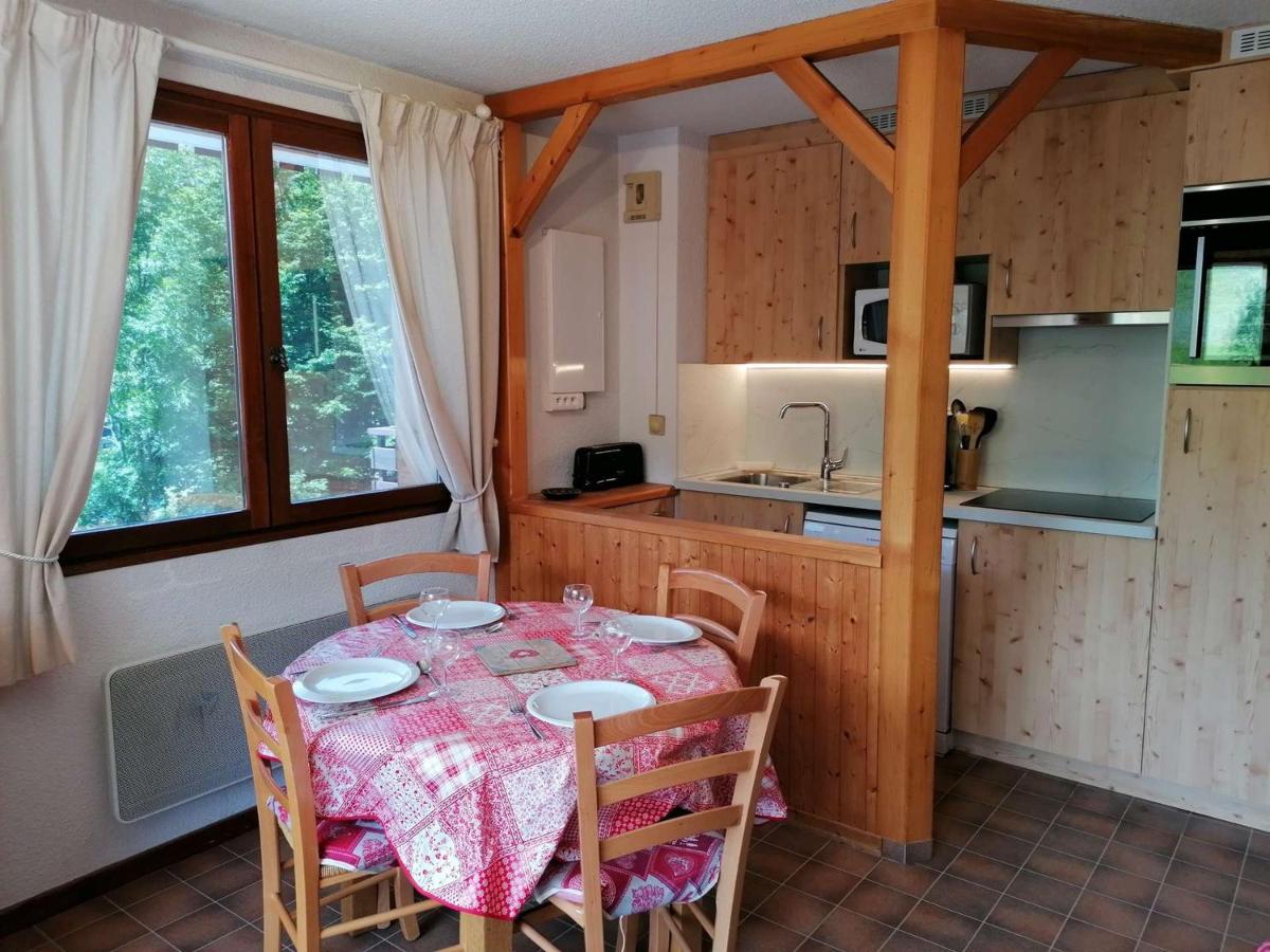 Appt 2 pièces pour 5 pers avec balcon et parking à Chinaillon, près des pistes - FR-1-241-121 - Housity